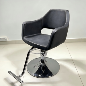Chaise de <span class=keywords><strong>barbier</strong></span> en métal robuste avec hauteur réglable et repose-pieds, pompe hydraulique, design moderne - Product Image 3