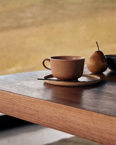 Table à manger moderne en onyx et noyer avec placage chêne et structure en bois de caoutchouc 200 cm pour 6 personnes, usage hôtelier, durable (PRÊT À EXPÉDIER) - Product Image 5