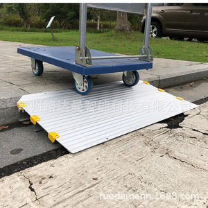 Rampe en alliage d'aluminium Ludaman Tr601-125M, tapis de transition antidérapant pour escaliers - Product Image 4