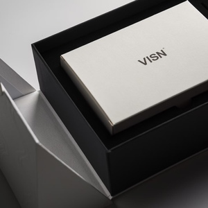 Caja de Lujo Rígida Magnética de Doble Puerta para Velas, Empaque Personalizado con Logotipo, Materiales Reciclados, Laminación Brillante, para Esmalte de Uñas, Aceite y Cuidado de la Piel - Product Image 3