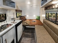 Nouvelle conception 2023 : Camper tout-terrain 4 places, camping-car, caravane, fourgonnette pour expéditions, fabriqué en Chine pour le camping