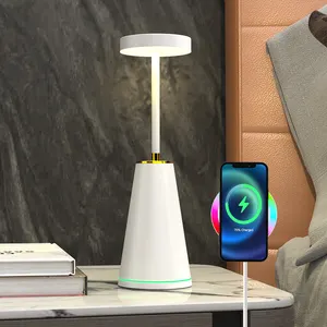 Caricabatterie wireless Touch dimming decorare lampada da tavolo camera da letto comodino studente dormitorio Desktop personalizzato luce notturna atmosfera
