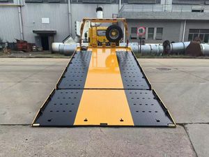 Camión de Remolque de Plataforma Plana Foton Forland con Cabina en Fila y Cama para Descansar Durante Viajes de Larga Distancia - Product Image 6