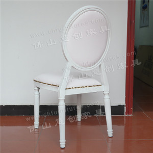 Louis XIV sedia bianca in alluminio nuovo Design Cafe Hotel banchetto matrimonio soggiorno in resina di ferro sale per <span class=keywords><strong>eventi</strong></span> in plastica - Product Image 4