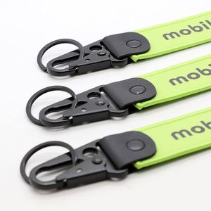 Porte-clés tactique personnalisable pour entreprises – Outil de marquage haute visibilité pour salons technologiques et foires commerciales - Product Image 4