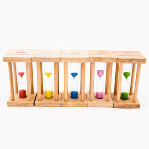 Sablier en verre moderne, écologique, fait à la main, durable, 1, 3, 5 minutes, décoration pour bureau/salon - Cadeau de mariage/anniversaire - Product Image 1