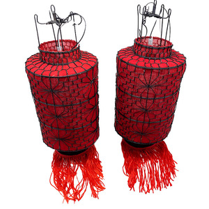 Linternas Tradicionales Chinas de Seda Roja - Product Image 2