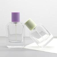 Vente en gros de flacons de parfum carrés transparents en verre de 50 ml, flacons de parfum vides pour cosmétiques, flacon de recharge blanc cristallin
