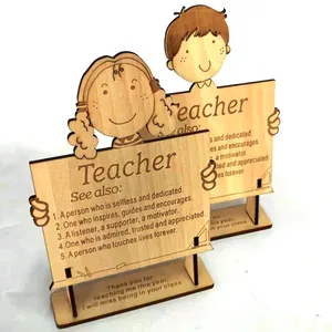 New Wooden Teacher's Day Thank-you Gift Teacher's Day Desktop Wooden Ornaments Personalized Wooden Decoration For MOM DAD