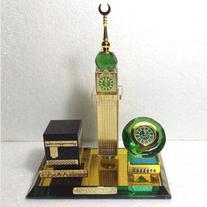 Modèle de la Mecque et de la Kaaba en cristal plaqué or luxueux - Product Image 5