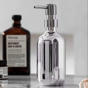 Dispensador de Jabón de Acero, Latón y Cobre de Primera Calidad para Baño, Cocina y Hotel, Disponible al Mejor Precio - Product Image 3