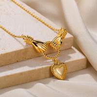 Collier pendentif cœur en or plaqué 18 carats, style vintage, romantique, pour couple, avec breloque en forme de deux mains qui s'entrelacent, bijoux pour femmes