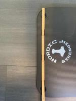 Tapis de yoga nbr intelligent durable avec trou pour œillets, facile à transporter