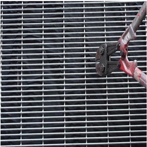 High-<strong>Security</strong> 358 <strong>Fence</strong> <strong>System</strong> with Detection Integration Premium <strong>Fence</strong> Accessories