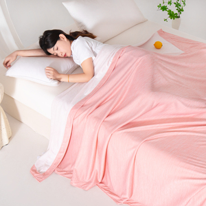 Juego de Ropa de Cama de Bambú 100% Orgánico, Natural, Suave y de Lujo, Tamaño Queen y King, de Fábrica OEM - Product Image 2