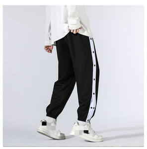 กางเกงแฟชั่นผู้ชายทรงหลวมมีกระดุมด้านข้างดีไซน์ล่าสุด - Product Image 3