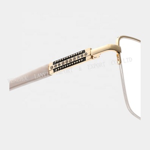<span class=keywords><strong>Gafas</strong></span> <span class=keywords><strong>de</strong></span> Metal con Protección Anti Luz Azul <span class=keywords><strong>para</strong></span> Mujer, Certificación ISO9001, <span class=keywords><strong>para</strong></span> Estudiantes que Ven la Pizarra y Hacen Tareas Cómodamente - Product Image 3