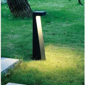 Lampadaire de jardin moderne en aluminium pour extérieur, IP65, 600 mm, 10 W, LED COB - Product Image 2