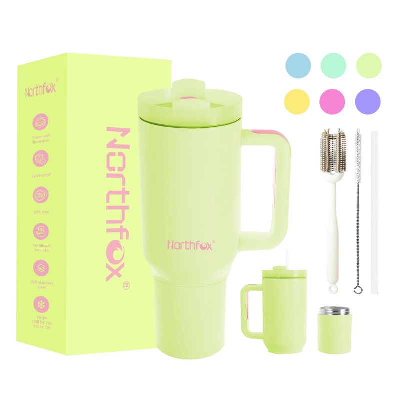 สีเขียวอ่อน