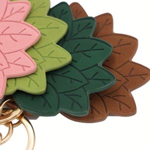Llavero de Hoja de Pomelo de Secado Rápido, Amuleto de Buena Suerte para Bolsos con Decoración Metálica Duradera - Product Image 6