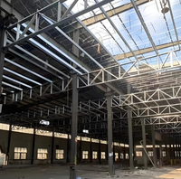 Immeubles d'appartements modernes à plusieurs étages en acier, structure préfabriquée en acier pour bureaux, ateliers, centres commerciaux