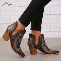 Desain Sepatu Boots Pendek Wanita Terbaru 2026, Gaya Etnik Bordir Bunga, Hak Tinggi Tebal, Bahan PU, Model Koboi Barat