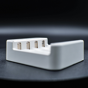 <span class=keywords><strong>Batteria</strong></span> USB di tipo C di alta qualità  <span class=keywords><strong>AA</strong></span> <span class=keywords><strong>e</strong></span> <span class=keywords><strong>AAA</strong></span> caricabatteria ricaricabile intelligente universale a 4 Slot 1.5v - Product Image 5