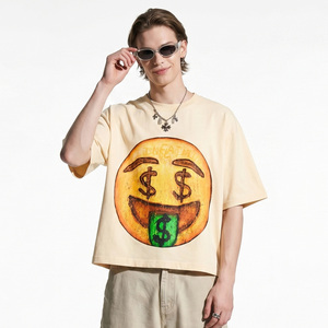Camiseta de Manga Corta con Estampado de Cara Sonriente Divertida para Primavera y Verano 2026, Top Estilo Graffiti para Parejas - Product Image 1