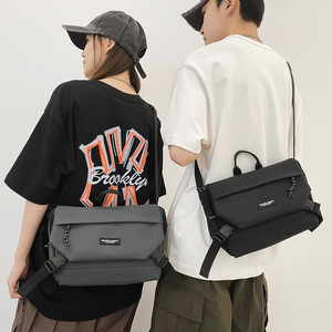 Sac bandoulière messager en cuir Oxford pour homme, sac de poitrine imperméable léger pour affaires, randonnée et sport - Product Image 5
