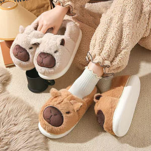 Venta al por mayor mujeres Kapibala cálido interior hogar logotipo personalizado moda diapositivas piel peluda mullida Capybara zapatillas - Product Image 3