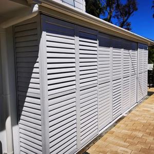 باب خزانة معدني ثابت مقاوم للماء بتصميم شبكي، باب خزانة حمام خارجي، أبواب شبكية من الألومنيوم - Product Image 4