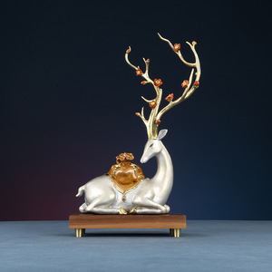Adorno de cobre con diseño de ciervo y flor de ciruelo, bolsa de dinero, decoración para sala de estar, regalo de Año Nuevo Chino - Product Image 1