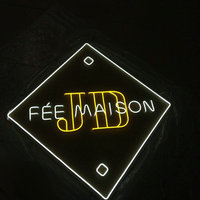 Enseignes au néon LED personnalisées et tubes LED pour la décoration de la maison, des bars, des salons de beauté, des salles de jeux, des lumières de fête d'anniversaire