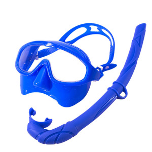Ensemble masque de plongée et tuba anti-buée en plastique, équipement de natation et de plongée, équipement sportif d'été - Product Image 1