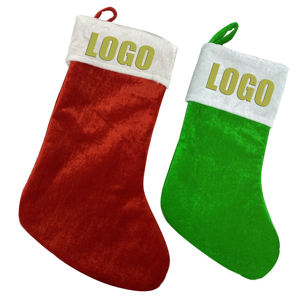 Chaussettes de Noël personnalisées en feutre non tissé doux, décoration suspendue, sac cadeau pour bonbons, emballage, broderie personnalisée en couleur - Product Image 1