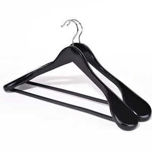 Gran oferta, colgador de armario de madera negro personalizado, ropa, vestido, camisa, traje, perchas, logotipo de ropa, colgadores de madera con estampado - Product Image 5