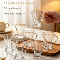 Ensemble de verres à poignée avec finition brillante polie, vaisselle multi-personnes pour les réunions à la maison, ensemble de verres à jus