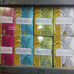 Cône d'encens Deepika, mélange de saveurs, cônes d'encens de marque Deepika, mélange d'arômes, vente en gros en provenance d'Inde, cônes d'encens Deepika - Product Image 1