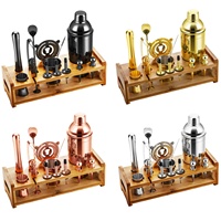 Vente en gros JINGDUN JD-AMS12 Ensemble de shaker à cocktails moderne en acier inoxydable 24 pièces avec support en bambou 750 ml Kit de barman Accessoires de bar
