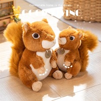 Prix pas cher personnaliser Posture debout simulé écureuil jouets en peluche mignon poupée Cape écureuil jouets en peluche cadeau d'anniversaire