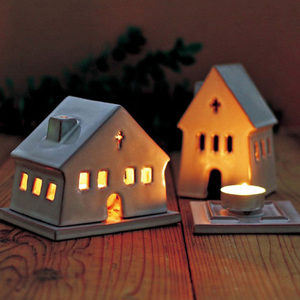 Bruciatore d'Incenso in Ceramica Personalizzato OEM, Design Traforato Illuminato, Minimalista Moderno Nordico, Decorazione Natalizia per la Casa - Product Image 1