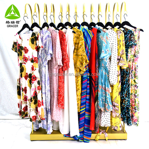 Fardos de Ropa Usada de 45 kg, Ropa de <span class=keywords><strong>Marca</strong></span> Usada, Vestidos Usados, Fardos Gracer - Product Image 1