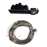 Applicable aux BMW Série 3 G20/G21, modèles tels que 320i et 330i ou 335i. Caméra de recul ICOM2 pour système d'assistance au stationnement automobile