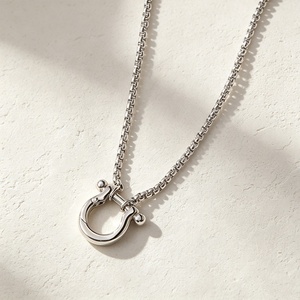 Kalung Penahan Liontin Lapis Emas 18K Anti Luntur Bentuk U <span class=keywords><strong>DIY</strong></span> Bahan Baja Tahan Karat 316L untuk Wanita dan Pria - Product Image 4
