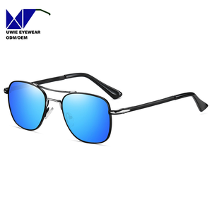 Lunettes de soleil polarisées grises <span class=keywords><strong>pour</strong></span> hommes, monture carrée en titane et métal, collection Fashion <span class=keywords><strong>2022</strong></span> - Product Image 2
