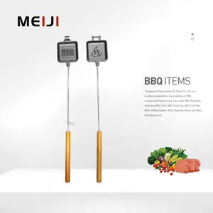 Meiji 2023 Nieuwkomers Hot Selling 4.3 "X 4.3" Vierkante Outdoor Bbq Camping Gebruik Gietijzeren Tosti Maker Taartmaker