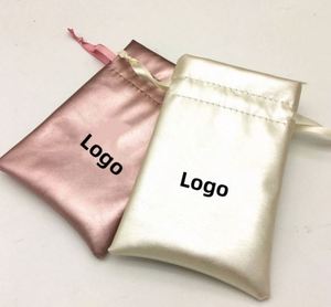Sacs de rangement personnalisés imprimés multicolores en satin pour fers à boucler, sacs à cordon pour perruques et soins capillaires - Product Image 1