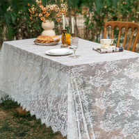 Nappe moderne simple en dentelle transparente blanche pure avec pompon, décoration de table pour hôtel et maison, nappe rectangulaire à motif de papillon et de fleurs