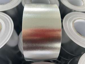 <span class=keywords><strong>Cinta</strong></span> <span class=keywords><strong>aislante</strong></span> de papel de aluminio Precio razonable <span class=keywords><strong>Cinta</strong></span> de papel de aluminio autoenrollado de acrílico plateado reforzado de China - Product Image 4