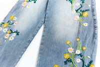 Jeans pour hommes, hiver et automne, vintage, broderie florale, lavage à la chaux, lavage au sable, taille mi-haute, coupe bootcut, ample, large